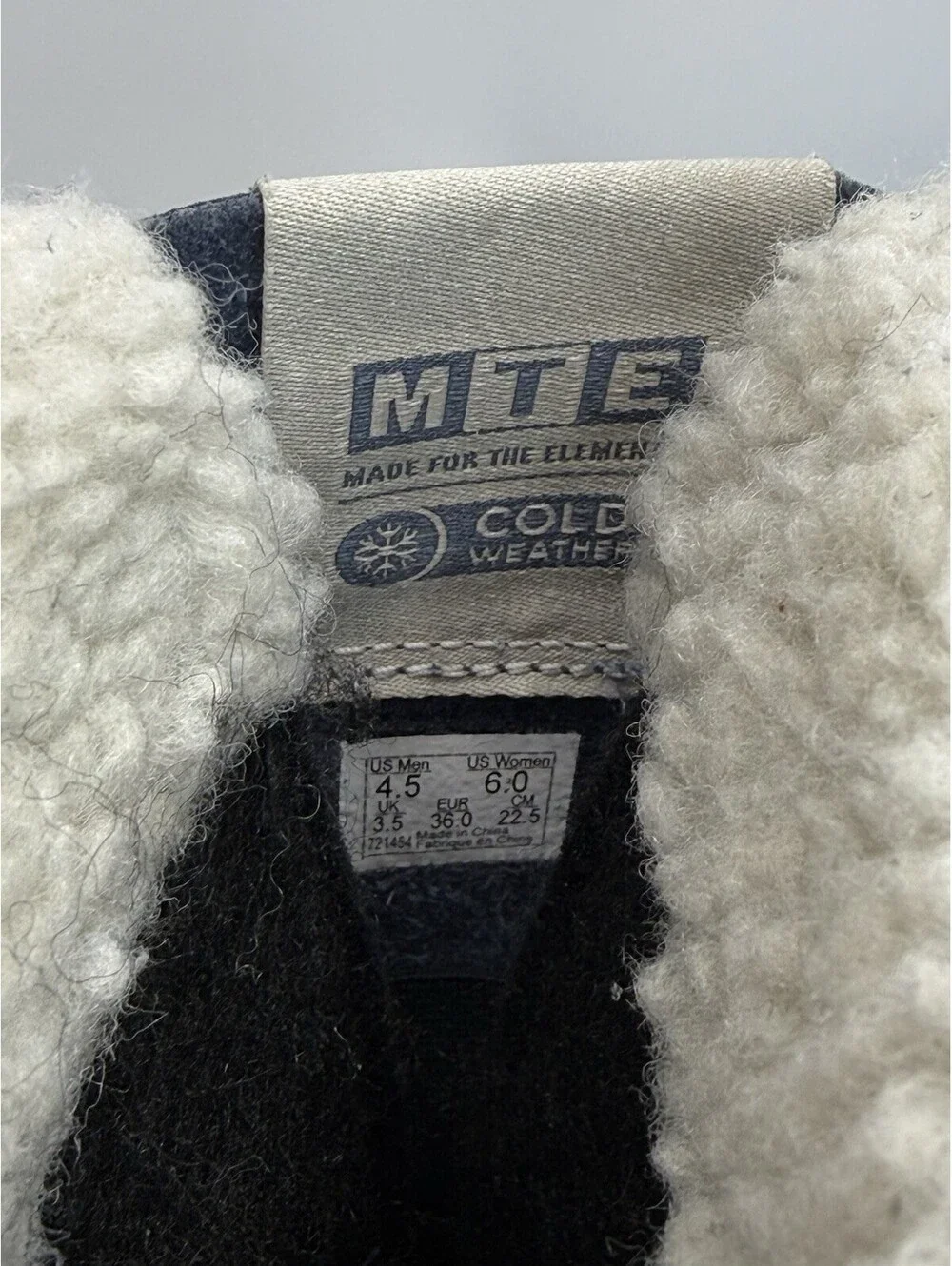 Vans Unisex Standard Snow MTE Shoes VN0A5JI1GRY Grey Women’s Size 6 NWOB